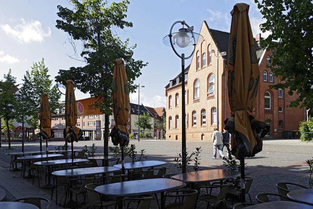 Management - Business Suiten Dortmund Esterno foto